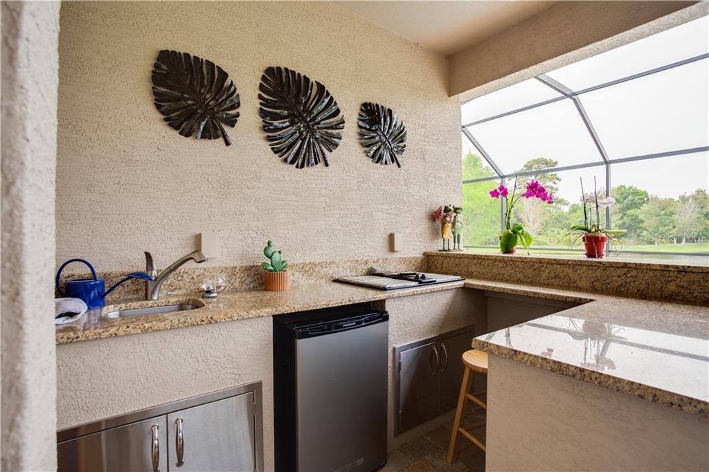 7917 Rio Bella Place University Park, FL 34201 - Photo 36 of 43 Gallery Image 36
