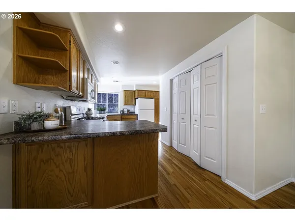 $437,000 | 3350 Edgewater Drive, Medford, OR 97504