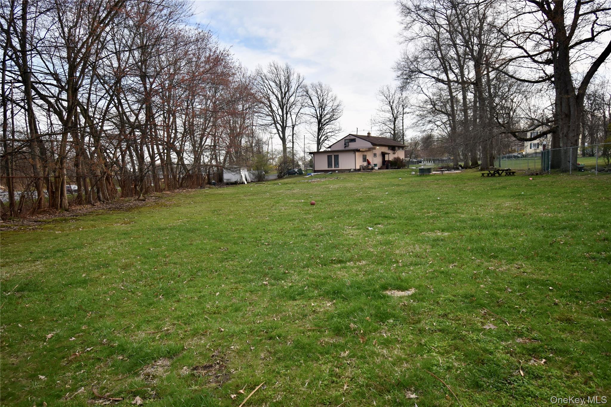 130 Scotland Hill Road Spring Valley, NY 10977 - Photo 25 of 25 Far end of expansive yard