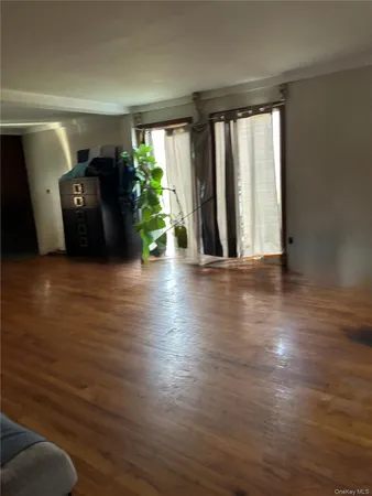 $989,000 | 130 Scotland Hill Road, Spring Valley, NY 10977