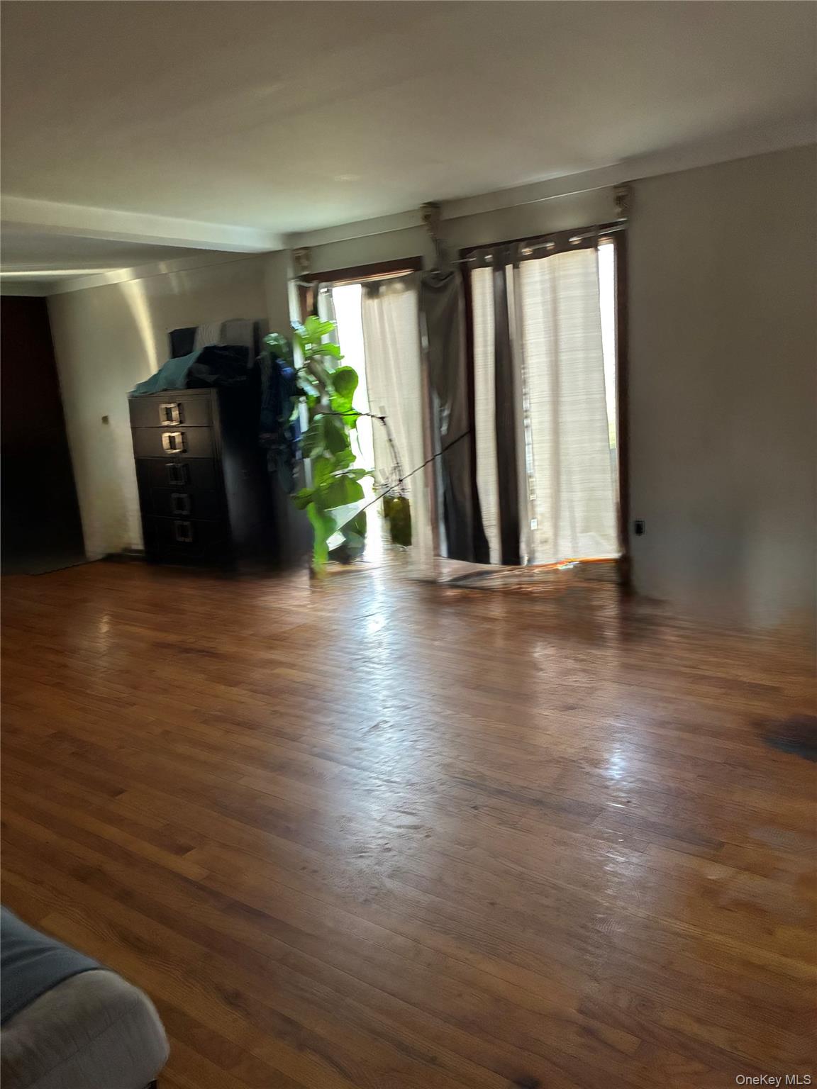 130 Scotland Hill Road Spring Valley, NY 10977 - Photo 10 of 25 Additional view of living room