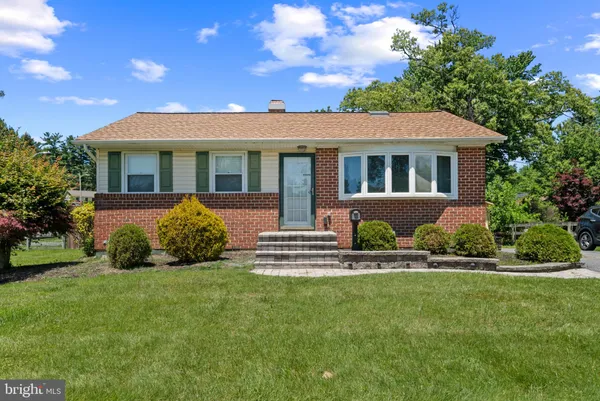 $299,000 | 318 Holly Hill Road, Reisterstown, MD 21136