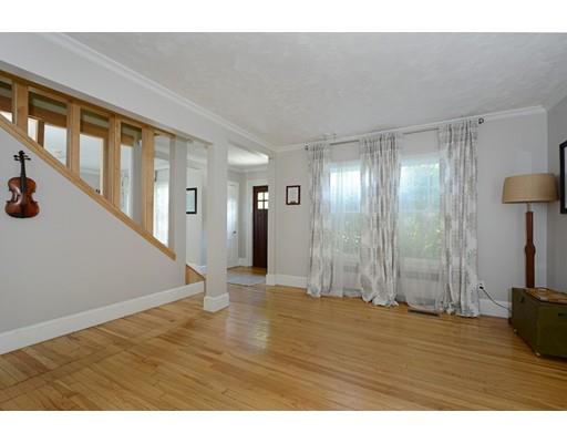 48 Morningside Road Worcester, MA 01602 - Photo 2 of 26