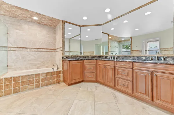 $5,500 | 13772 Ishnala Circle, Wellington, FL 33414