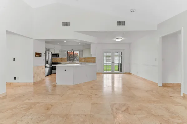 $5,500 | 13772 Ishnala Circle, Wellington, FL 33414