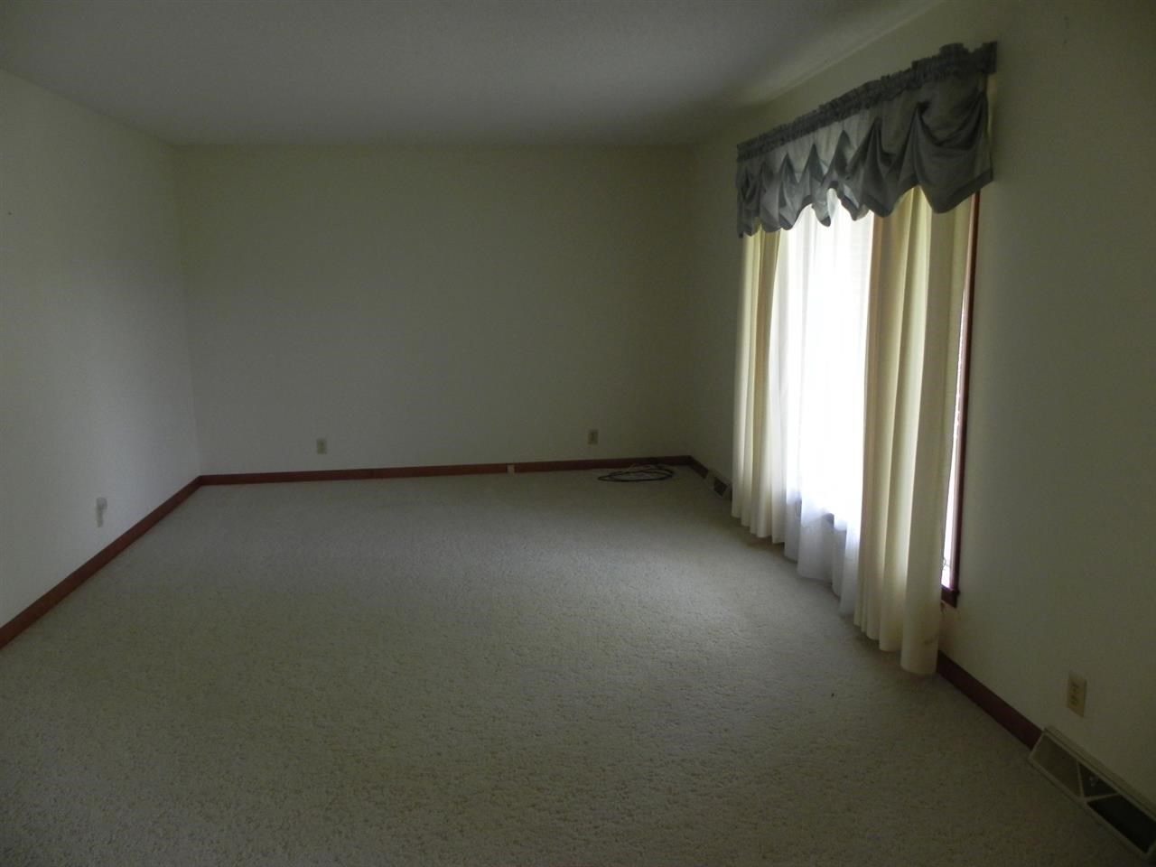 5983 Shiloh Road Tell City, IN 47586 - Photo 14 of 23