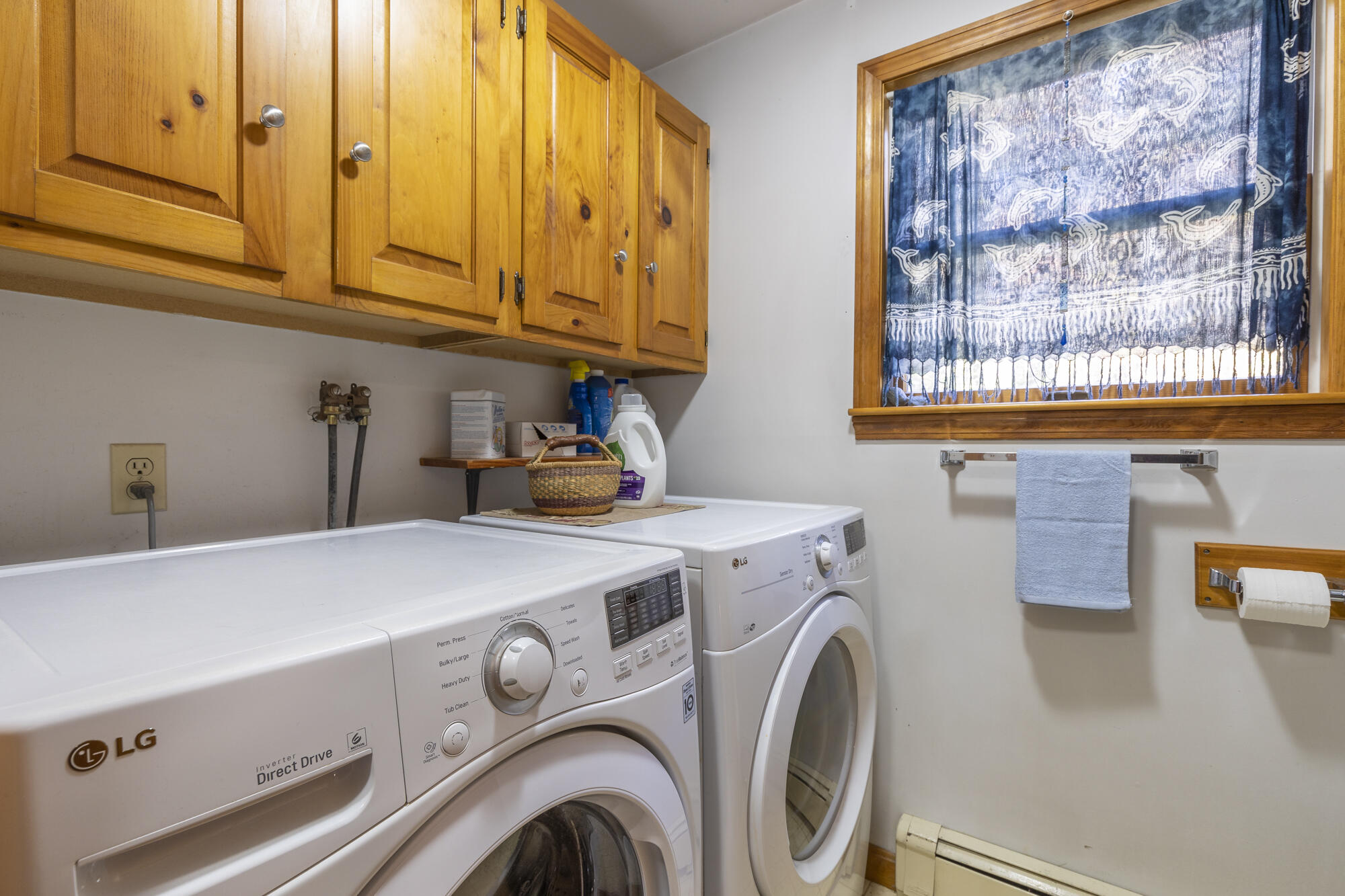 35 Cobb Road Belfast, ME 04915 - Photo 26 of 44 bathroom w/ laundry