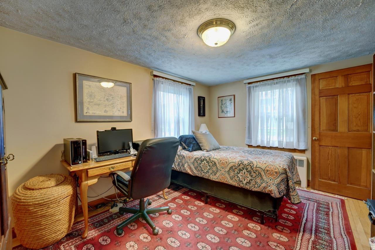 35 Rockingham Avenue Portsmouth, NH 03801 - Photo 15 of 31