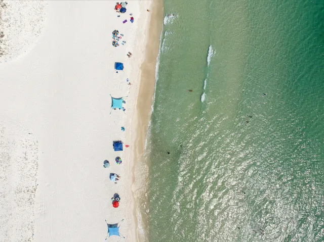 a sign that is on the side of the road