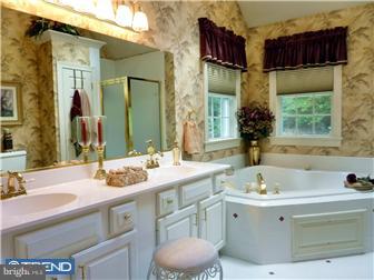 26 Turnstone Way Exton, PA 19341 - Photo 9 of 12 Bathroom