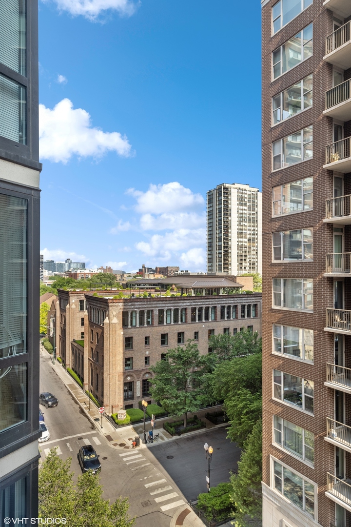 21 West Goethe Street, Unit 8DE Chicago, IL 60610 - Photo 16 of 22 a view of a city with tall buildings