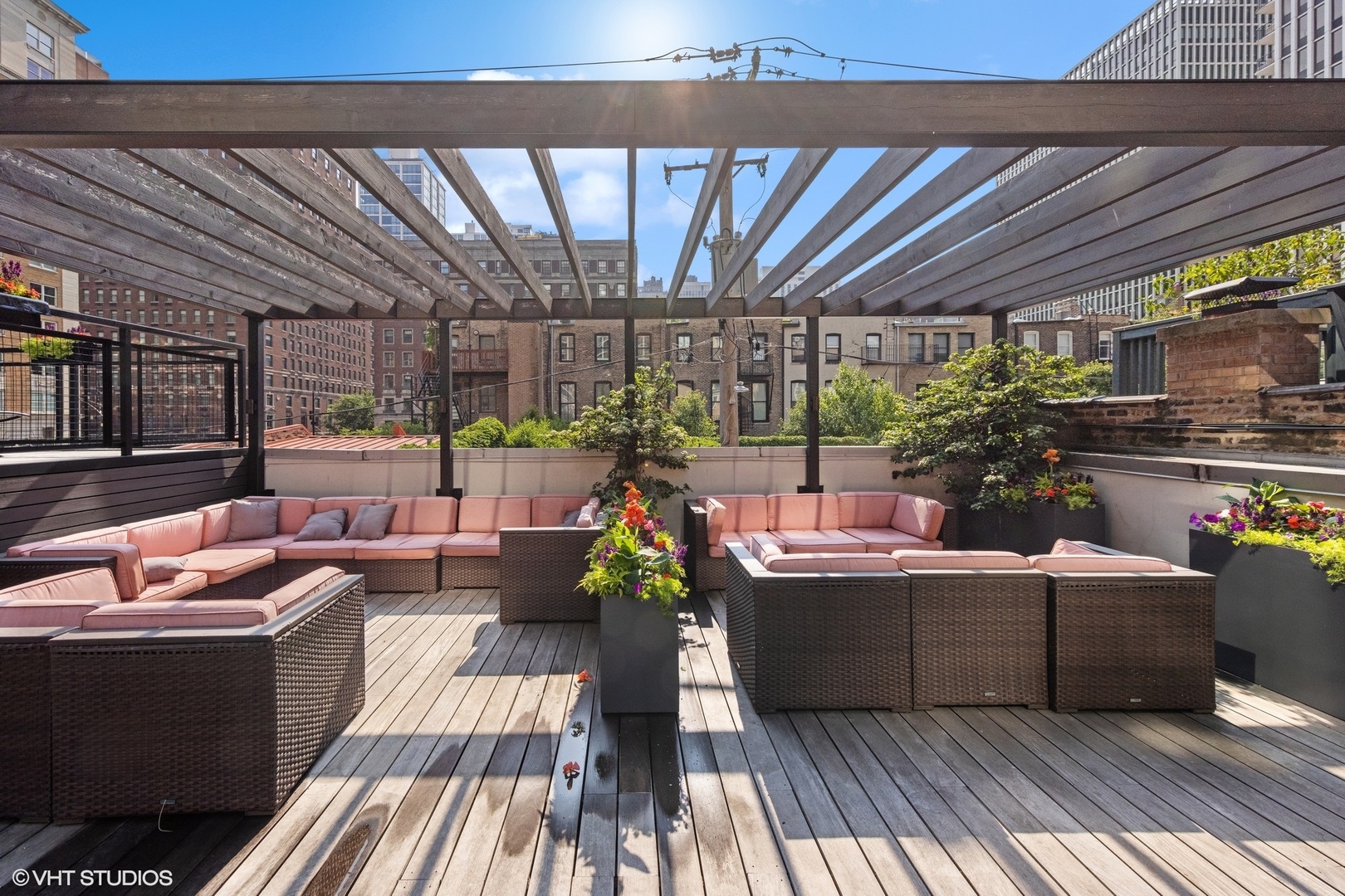 21 West Goethe Street, Unit 8DE Chicago, IL 60610 - Photo 19 of 22 a living room with furniture