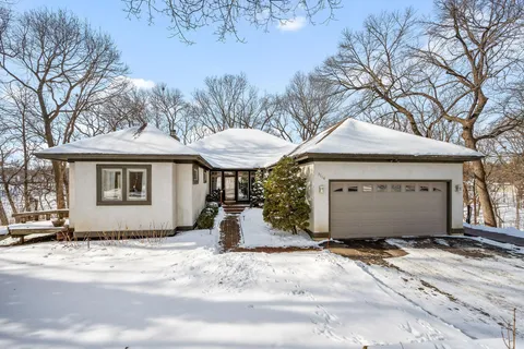 $780,000 | 3114 County Road 101, Wayzata, MN 55391