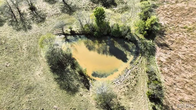 $137,700 | 0 Cr 2407 Other Mo 65230, Armstrong, MO 65230