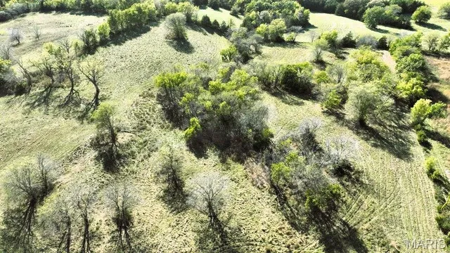 $137,700 | 0 Cr 2407 Other Mo 65230, Armstrong, MO 65230