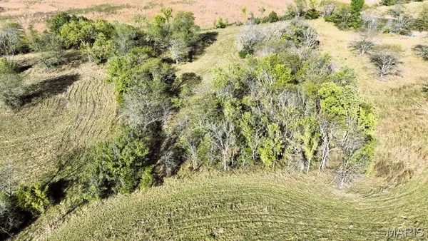 $126,480 | 0 Cr 2407 Other Mo 65230, Armstrong, MO 65230