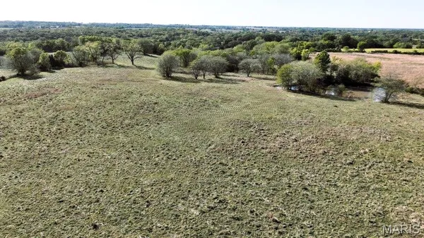 $126,480 | 0 Cr 2407 Other Mo 65230, Armstrong, MO 65230
