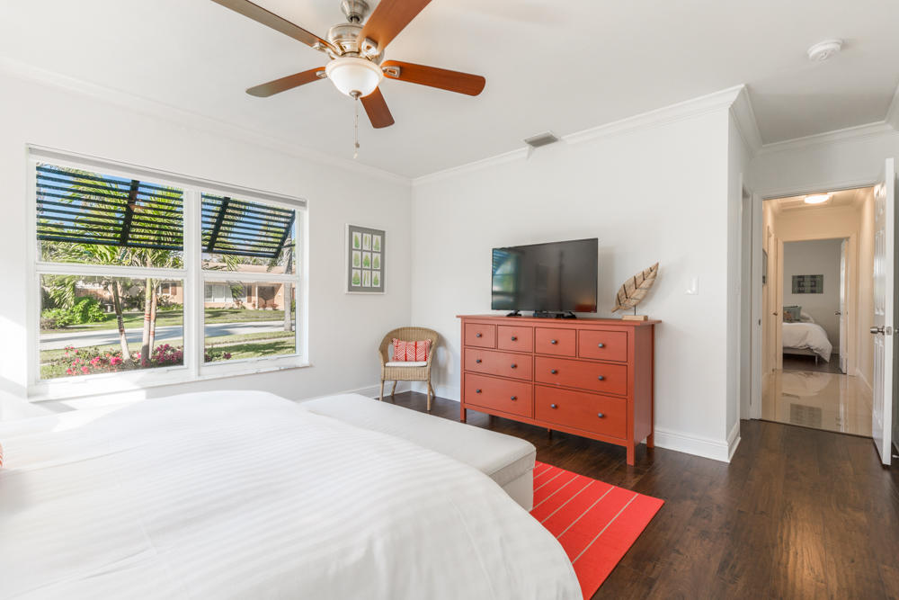 700 Northeast 70th Street Boca Raton, FL 33487 - Photo 11 of 24 700 NE 70th Street-2