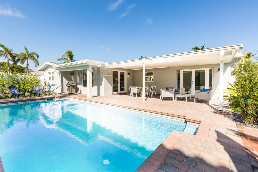 700 Northeast 70th Street Boca Raton, FL 33487 - Photo 17 of 24 700 NE 70th Street-18