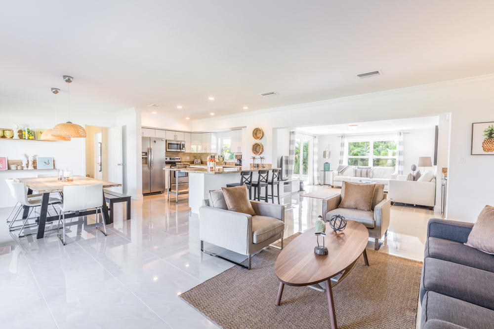 700 Northeast 70th Street Boca Raton, FL 33487 - Photo 4 of 24 700 NE 70th Street-8