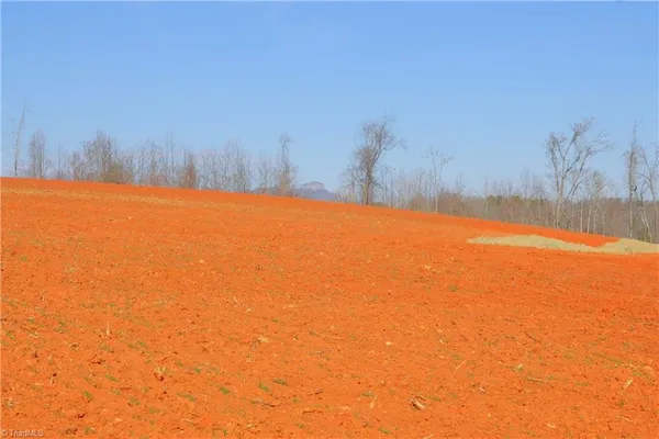 $324,900 | 7-8 Roby Fulk Road, Pinnacle, NC 27043