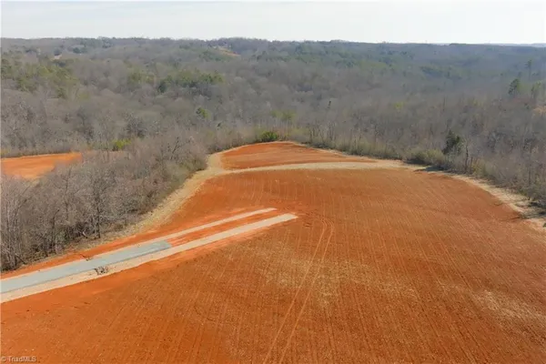 $324,900 | 7-8 Roby Fulk Road, Pinnacle, NC 27043