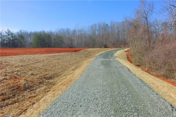 $324,900 | 7-8 Roby Fulk Road, Pinnacle, NC 27043