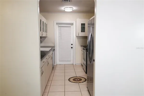 $2,650 | 16204 Tampa Street, Lutz, FL 33548