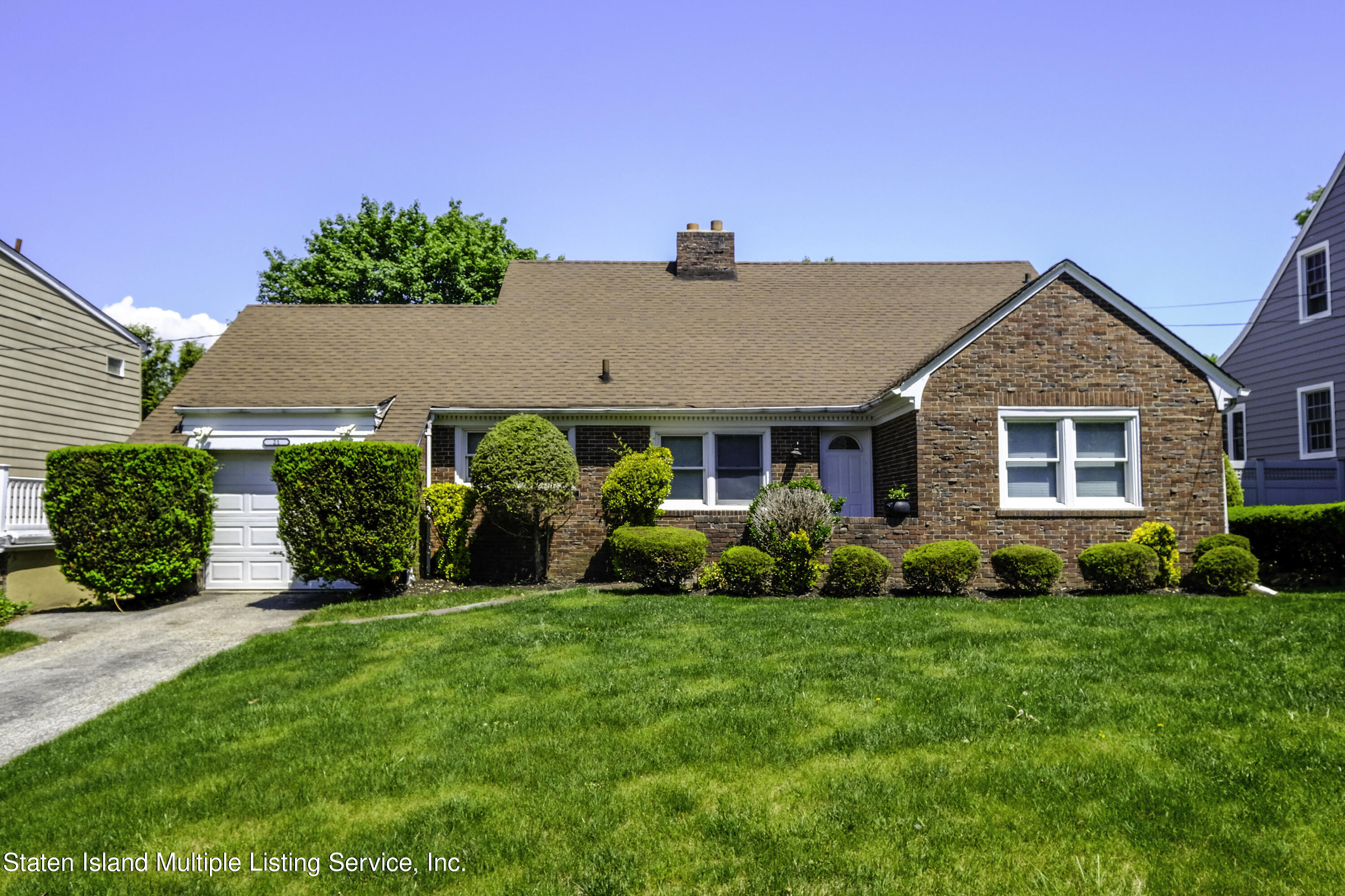 21 Lakeland Road Staten Island, NY 10314 - Photo 1 of 22 21 Lakeland Road