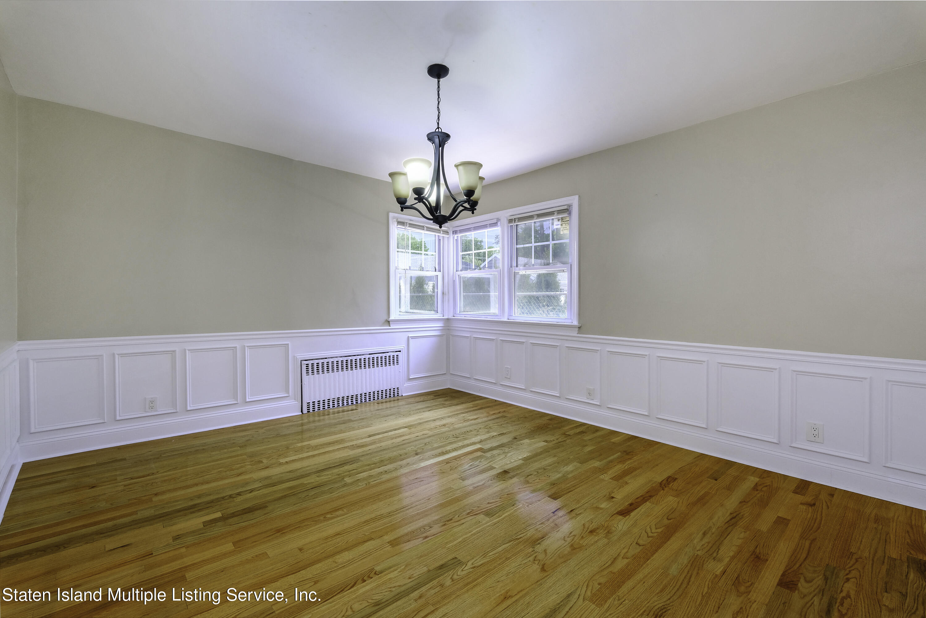 21 Lakeland Road Staten Island, NY 10314 - Photo 11 of 22 ' 21 Lakeland Rd Staten Island, NY 10314