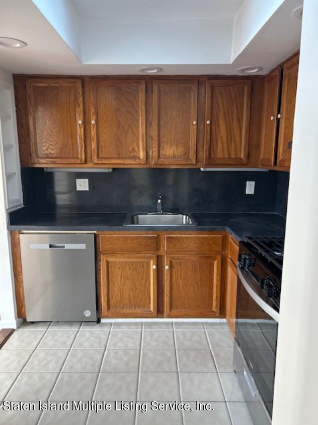 25 Katan Loop, Unit B Staten Island, NY 10308 - Photo 6 of 12 thumbnail (5)