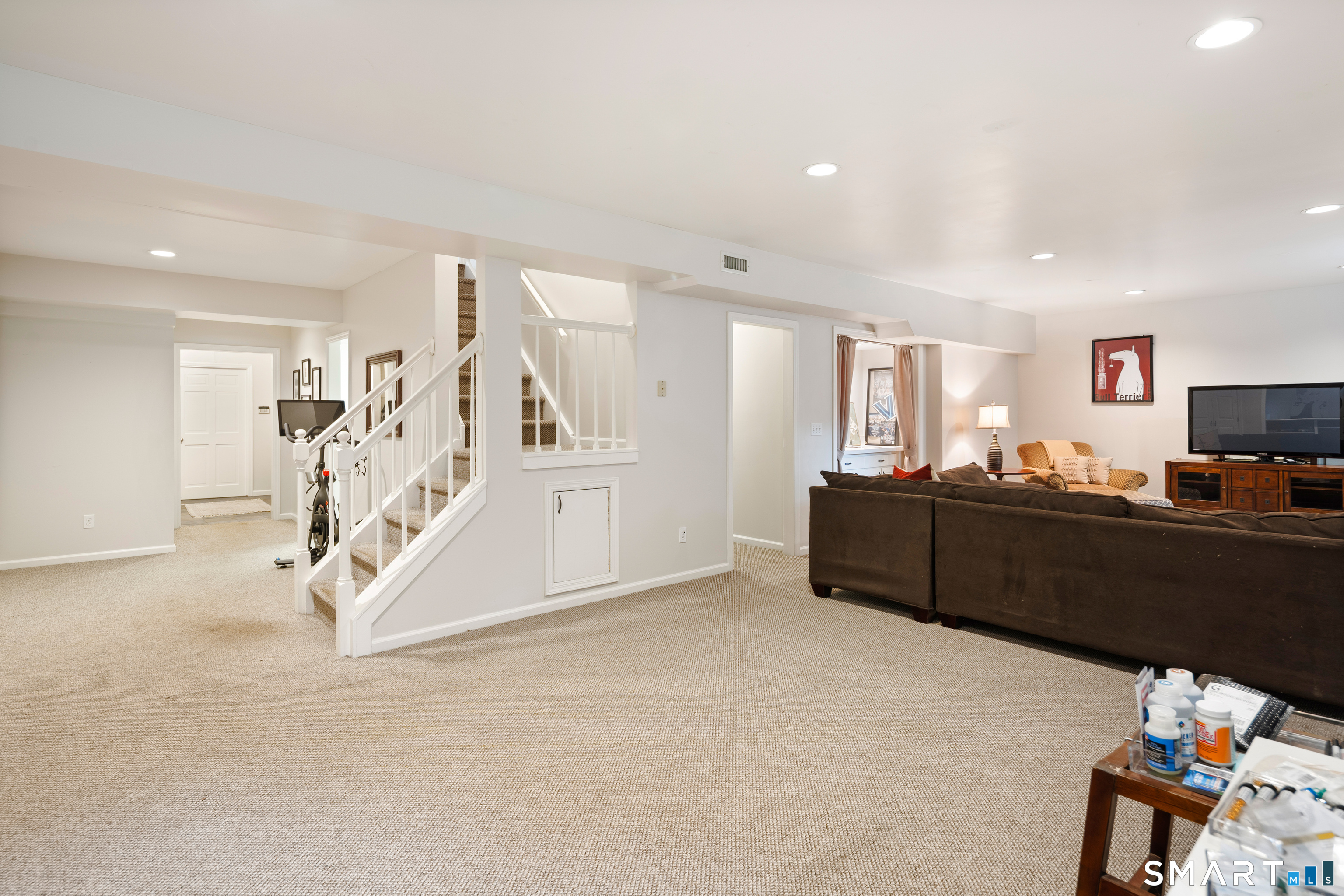 56 Long Lots Road New Canaan, CT 06840 - Photo 29 of 40 Gallery Image 29