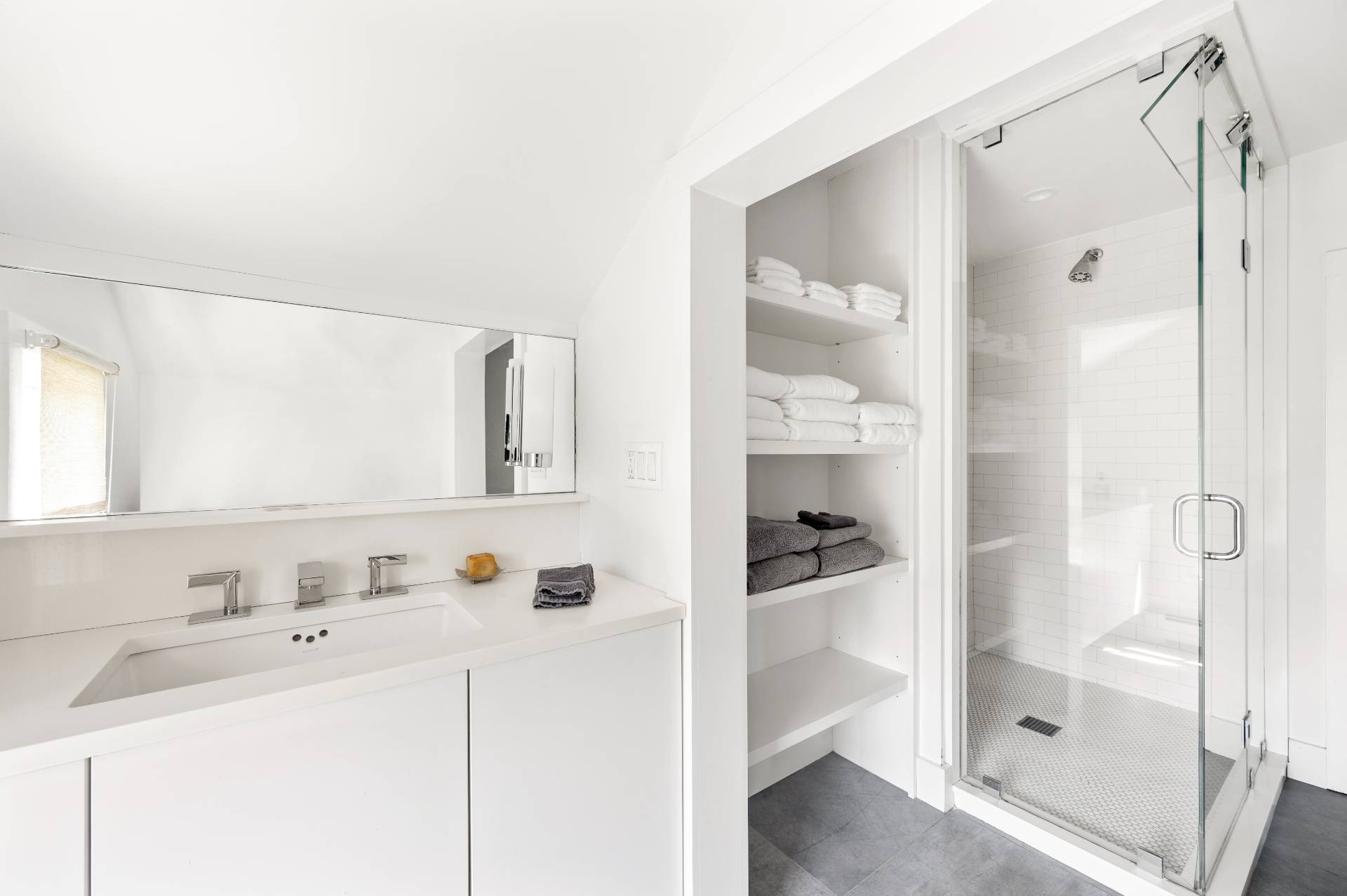 8 Collins Avenue East Hampton, NY 11937 - Photo 7 of 33 a bathroom with a sink a toilet and shower