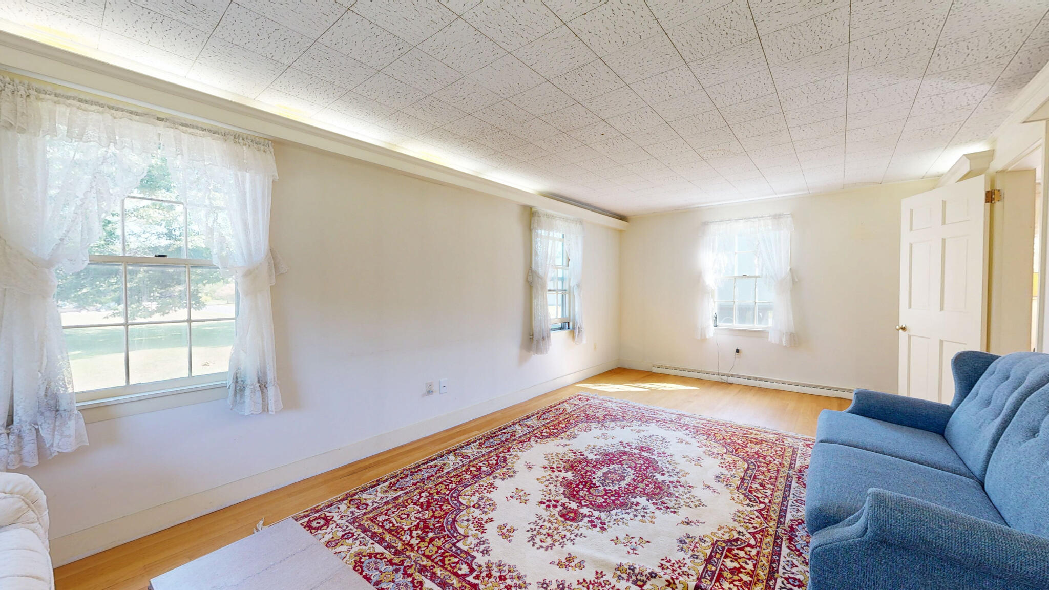884 River Road St. George, ME 04860 - Photo 19 of 55 Living Room