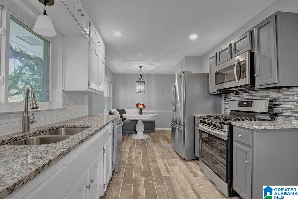 613 Ridge Top Circle Birmingham, AL 35206 - Photo 8 of 25