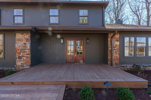 $449,900 | 124 Moorewood Drive, Jackson, TN 38305