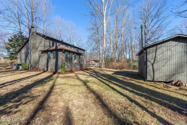$449,900 | 124 Moorewood Drive, Jackson, TN 38305