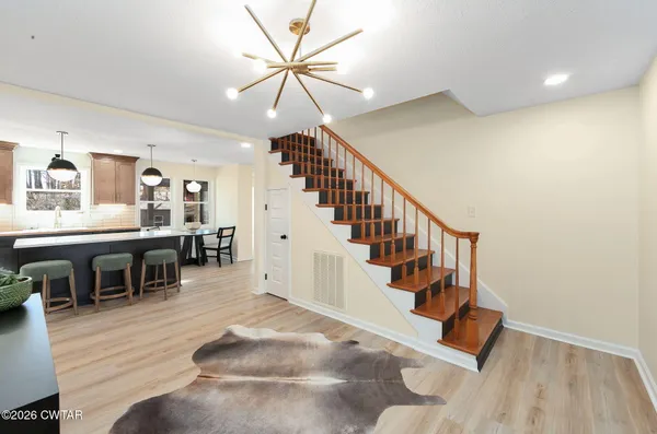 $449,900 | 124 Moorewood Drive, Jackson, TN 38305
