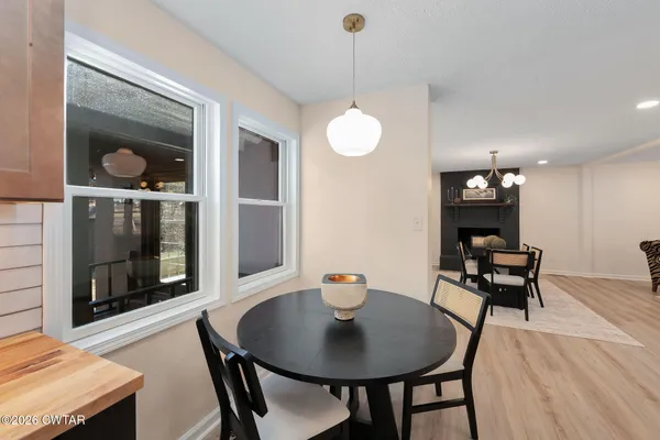 $449,900 | 124 Moorewood Drive, Jackson, TN 38305