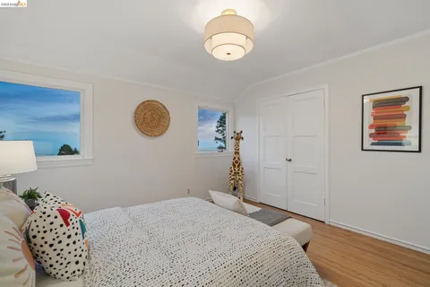 $1,499,000 | 708 Grizzly Peak Boulevard, Berkeley, CA 94708
