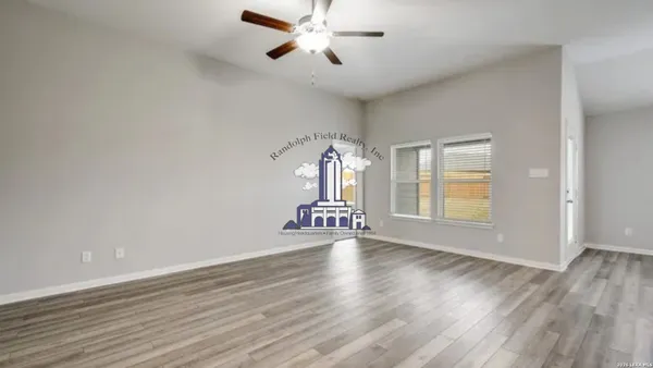 $1,895 | 9330 Bennett Forest, Converse, TX 78109
