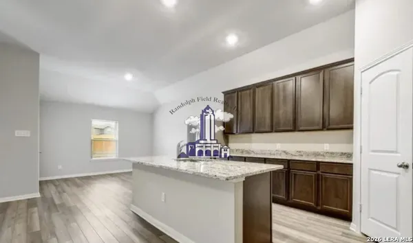 $1,895 | 9330 Bennett Forest, Converse, TX 78109