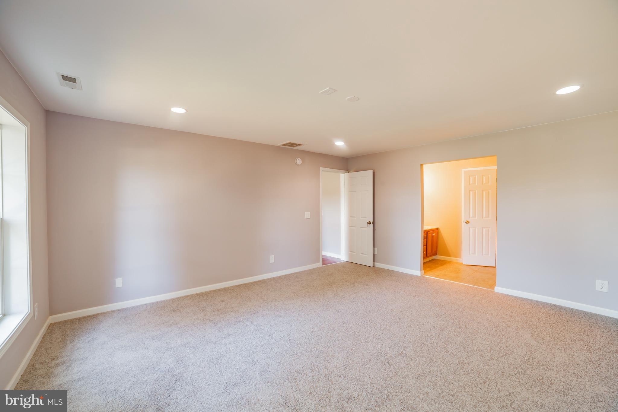 320 W Road Baltimore, MD 21221 - Photo 15 of 30 a view of empty room