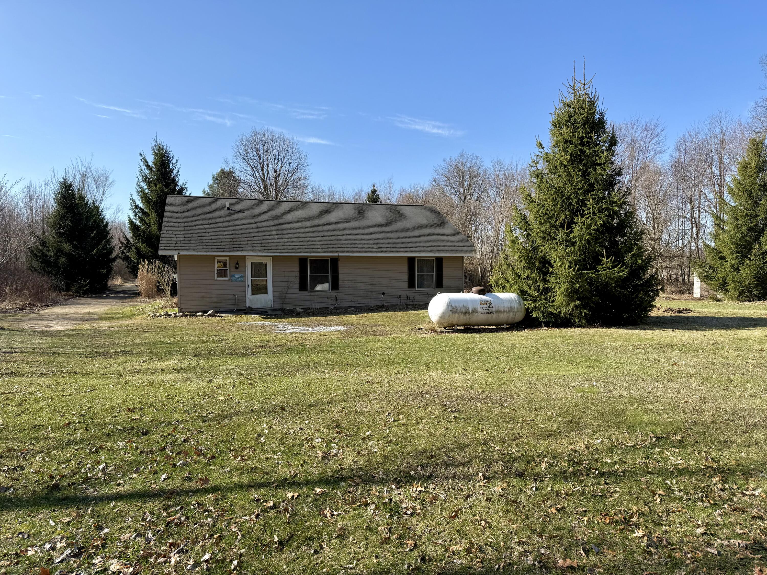 1545 Van Vleck Road Orleans, MI 48865 - Photo 5 of 37 Photo Apr 01 2025, 10 22 36 AM