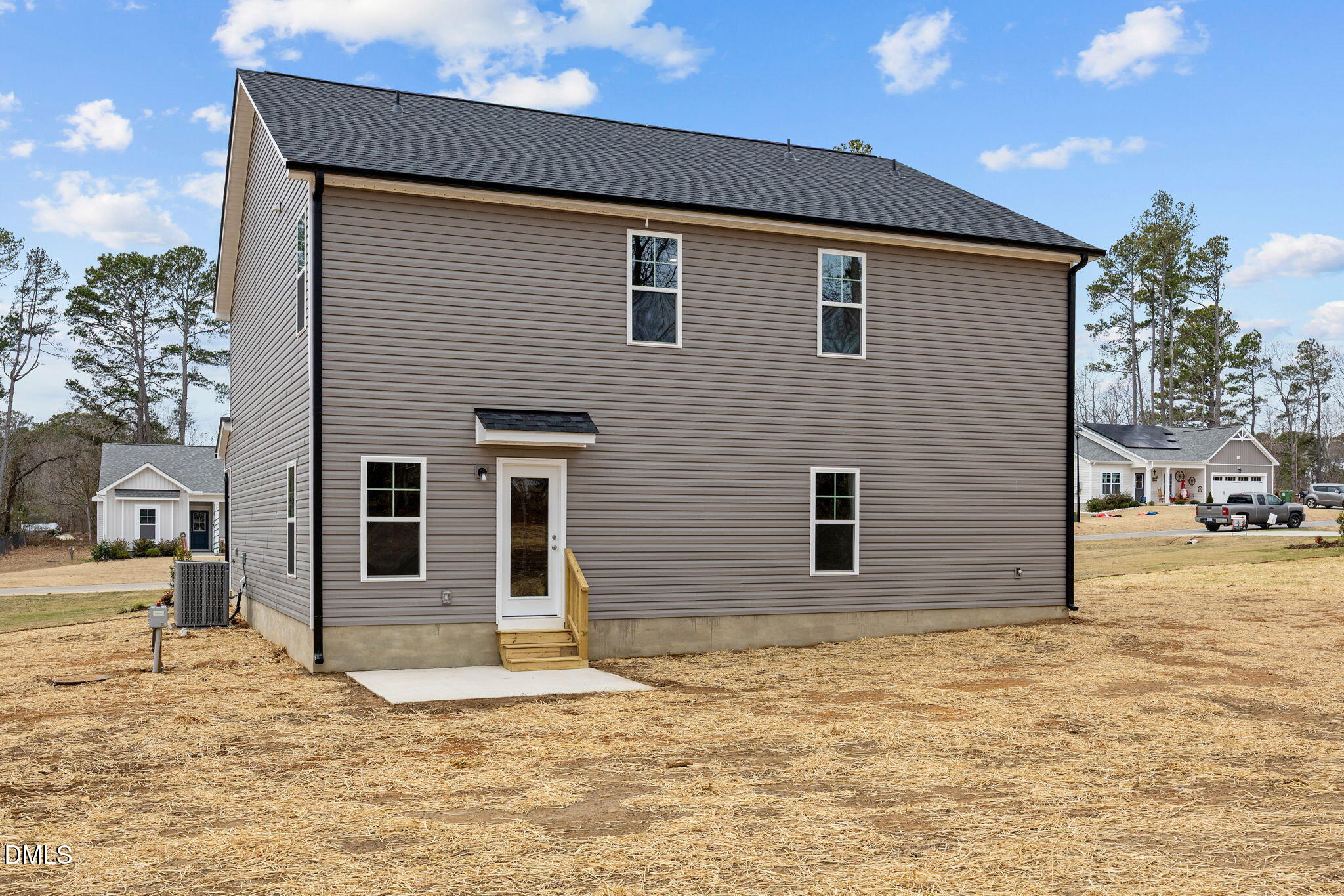 78 Regis Lane, Unit 20 Coats, NC 27521 - Photo 35 of 40 46-web-or-mls-IMG_7021