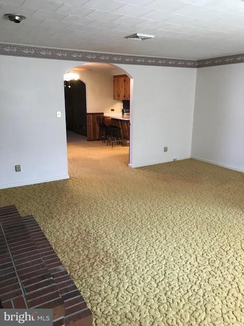 212 Deep Shore Road Denton, MD 21629 - Photo 8 of 20 Living Room