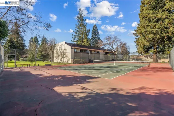 $2,850 | 999 Evelyn Terrace West, Unit 95, Sunnyvale, CA 94086