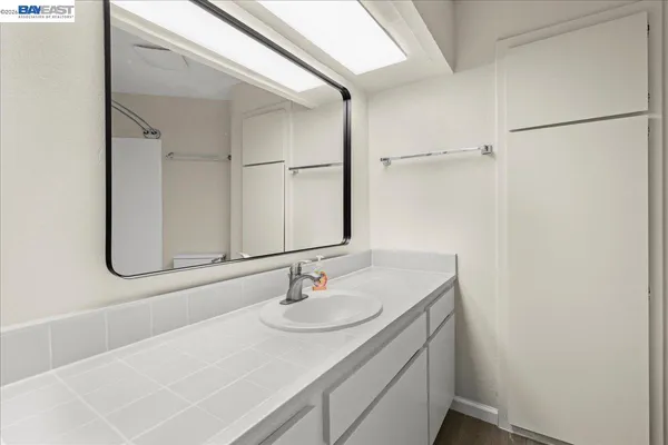 $2,850 | 999 Evelyn Terrace West, Unit 95, Sunnyvale, CA 94086