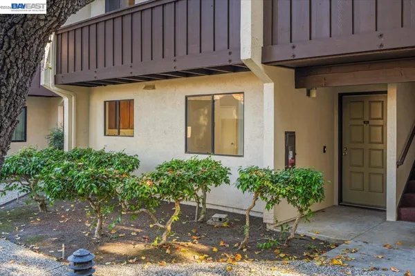 $2,850 | 999 Evelyn Terrace West, Unit 95, Sunnyvale, CA 94086