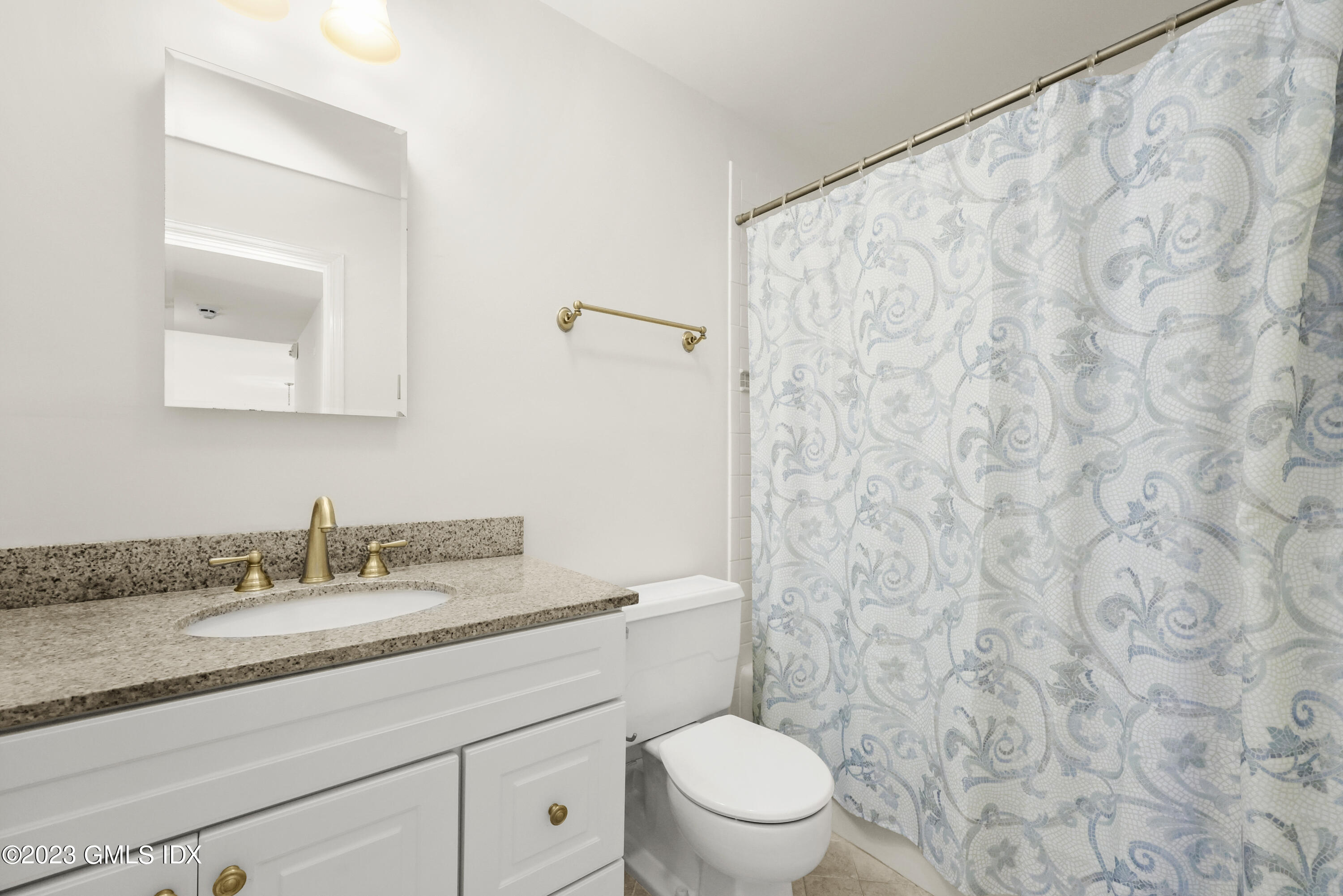 140 Field Point Road, Unit 26 Greenwich, CT 06830 - Photo 7 of 12 140 Field Point Rd Unit 26-print-015-007